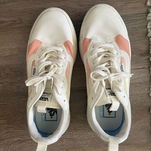 Womens Vans Ultrarange